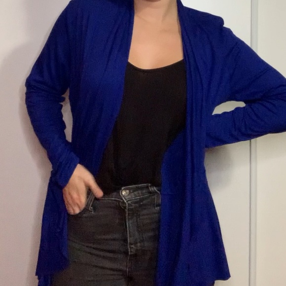 XL Blue Sweater - Picture 1 of 8